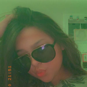 Meet your Posher, Hailey